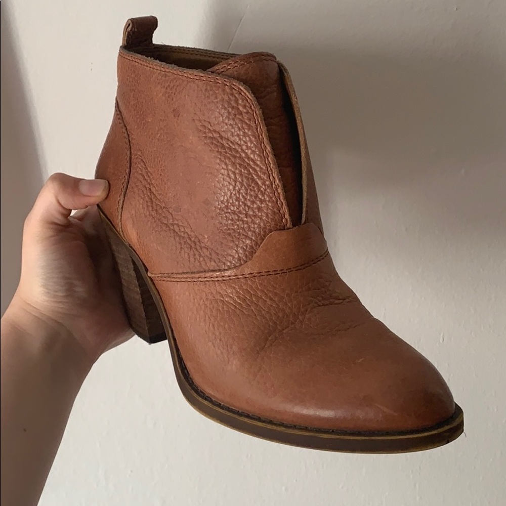 Lucky Brand ankle boots